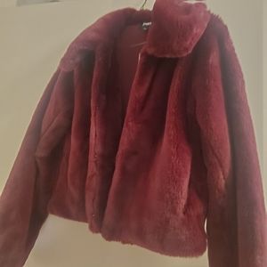 Express burgundy/maroon faux fur jacket